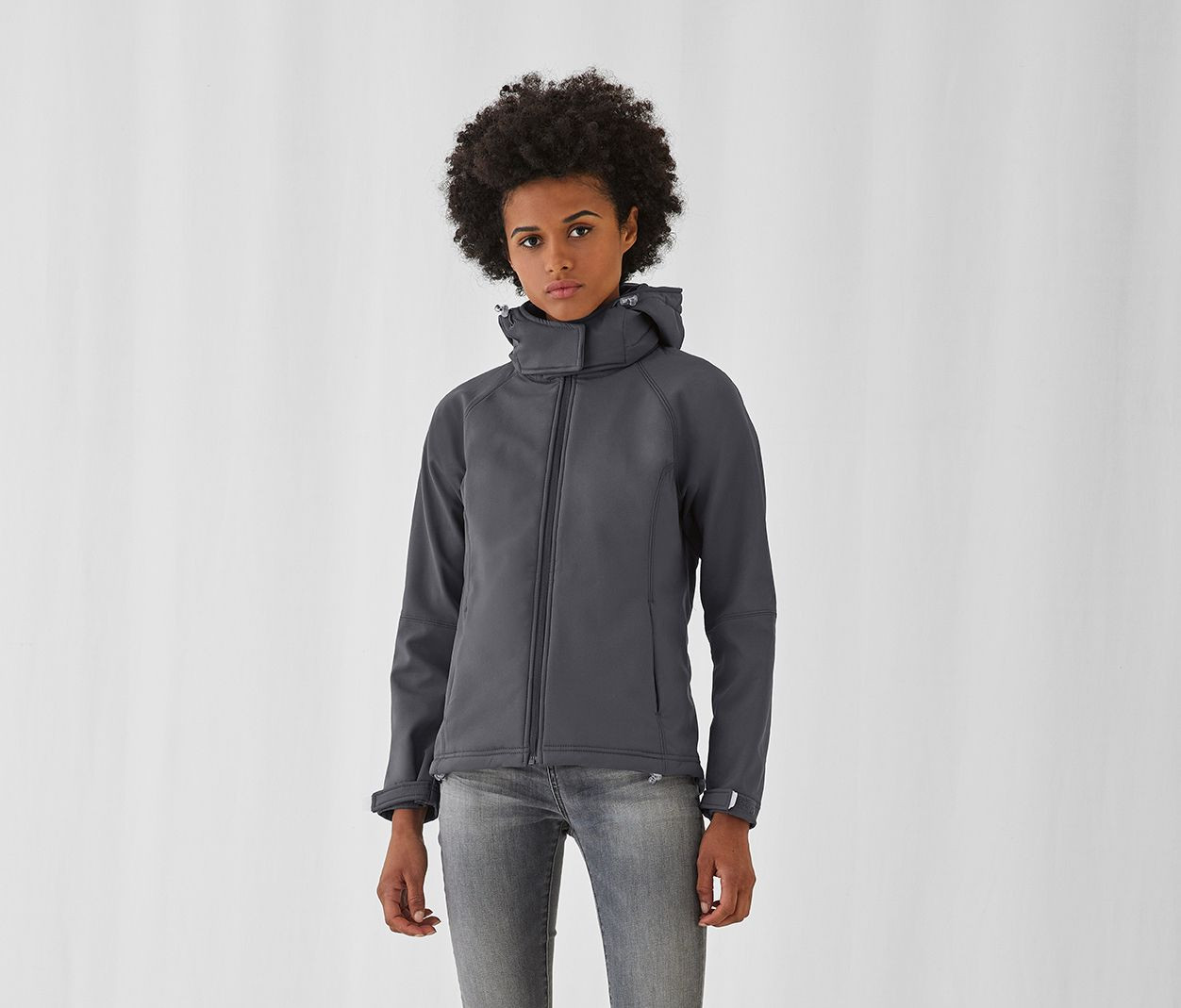 HOODED SOFTSHELL WOMEN