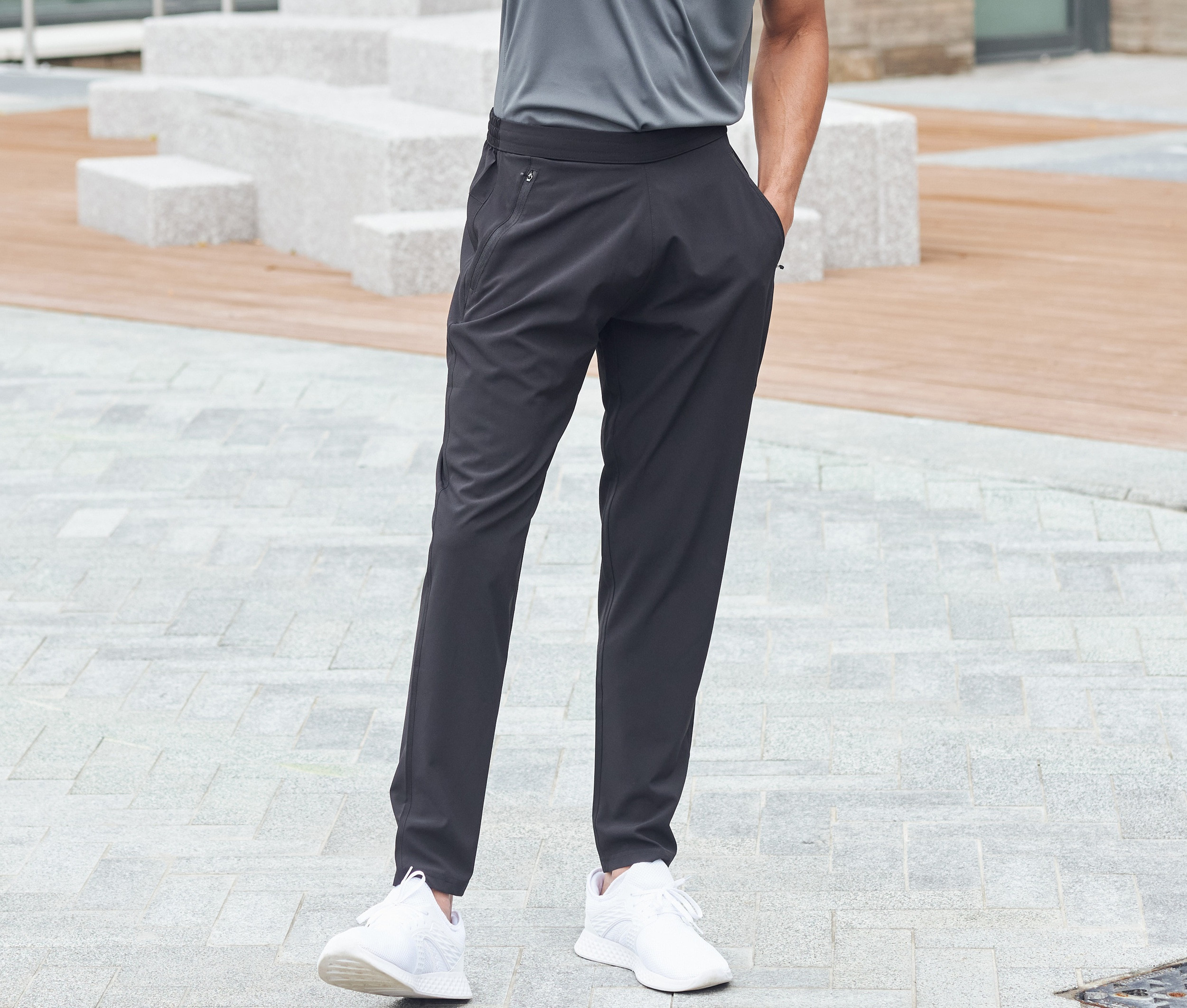 MEN'S TECHNICAL TROUSERS
