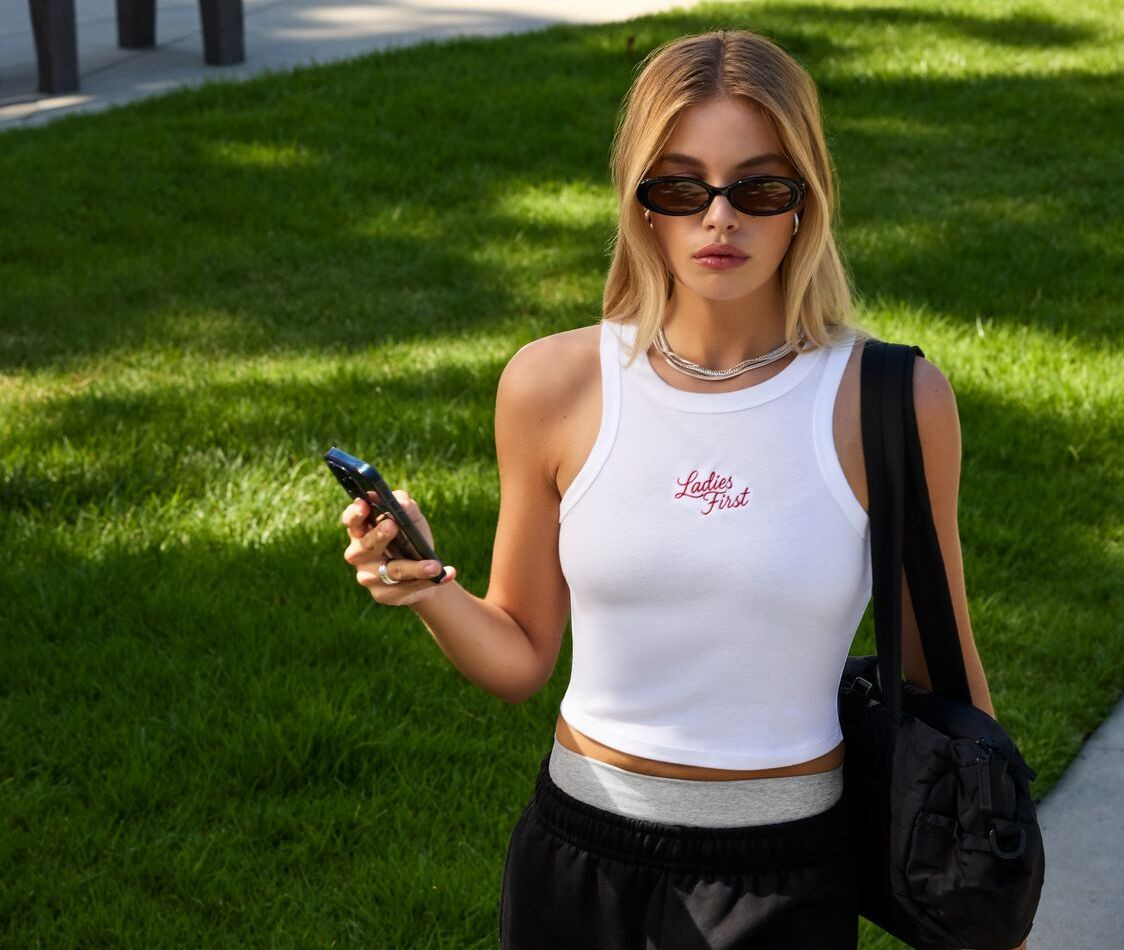 WOMEN'S MICRO RIB RACER TANK