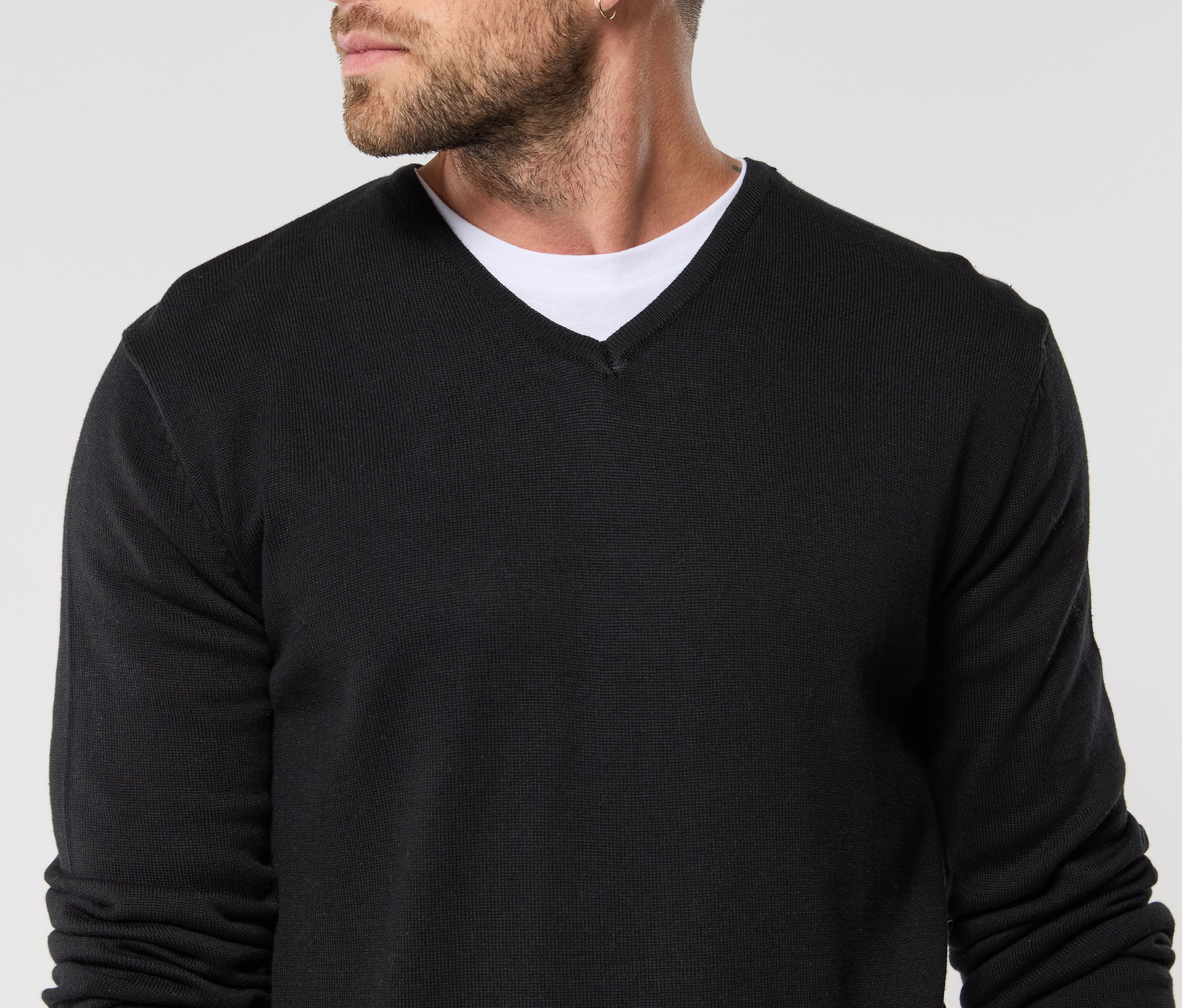 MENS V NECK