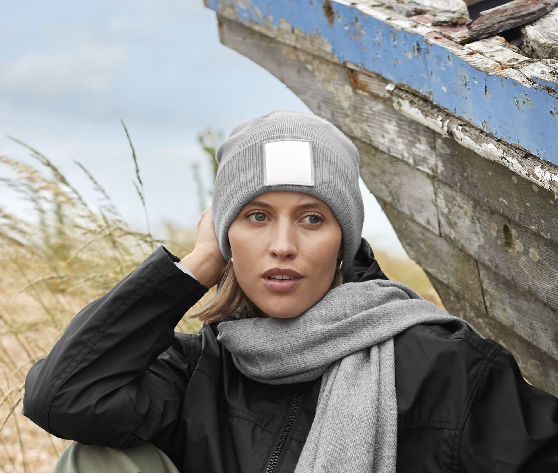 APPLIQUÉ PATCH BEANIE