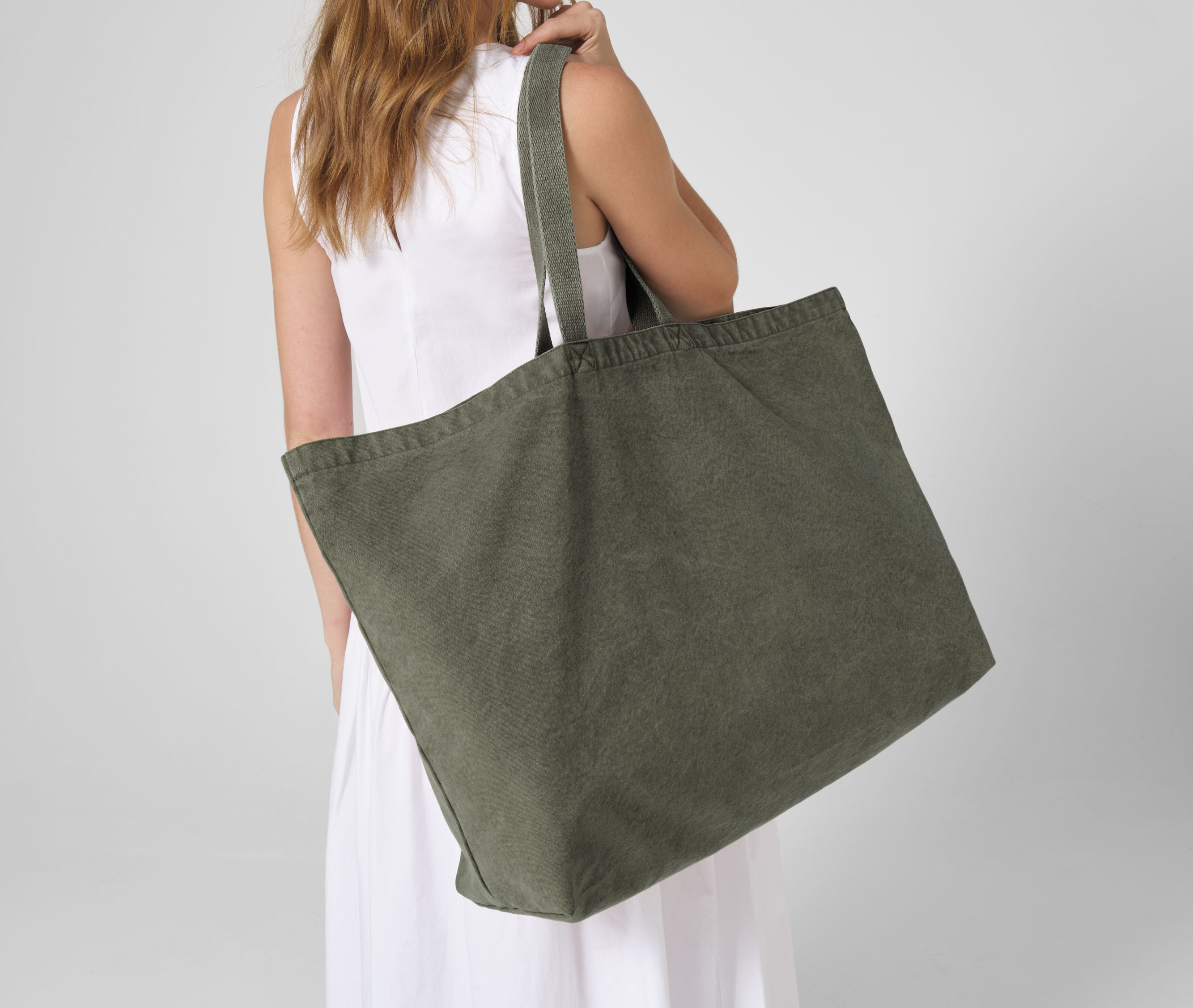 GARMENT DYED OVERSIZED TOTE BAG