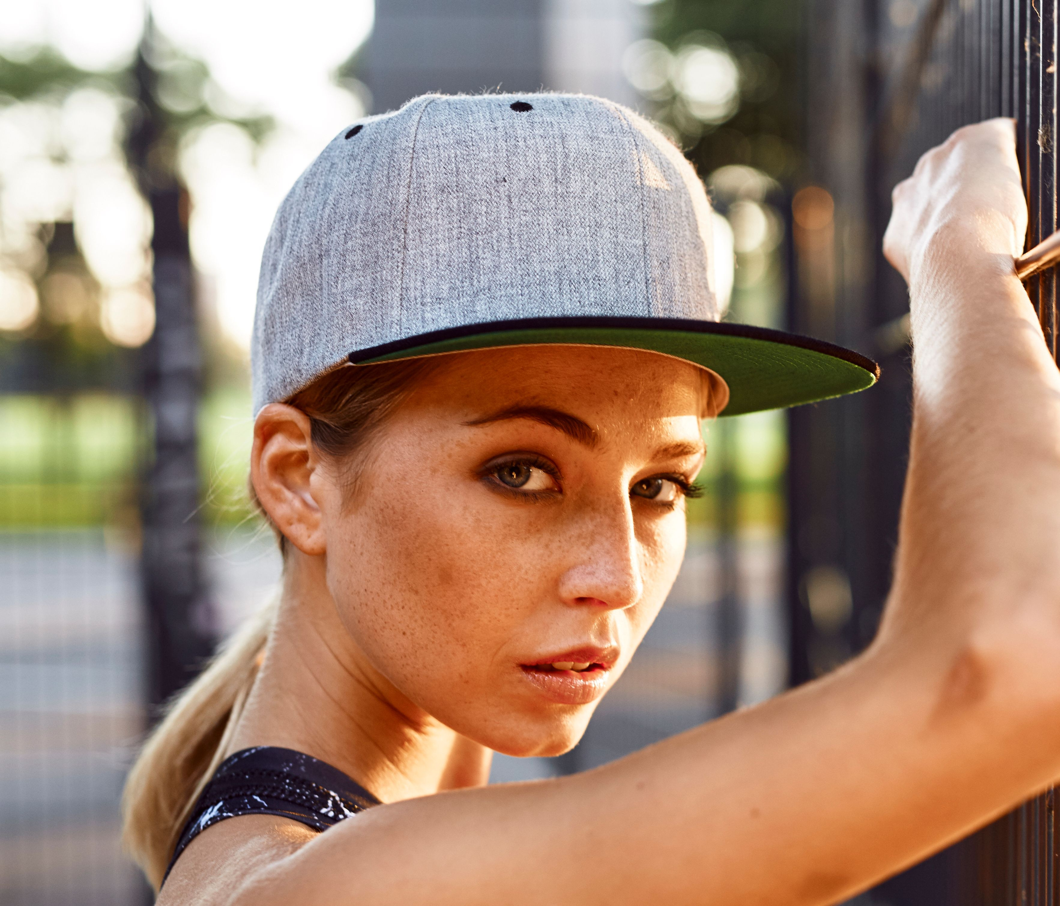 CLASSIC SNAPBACK 2-TONE