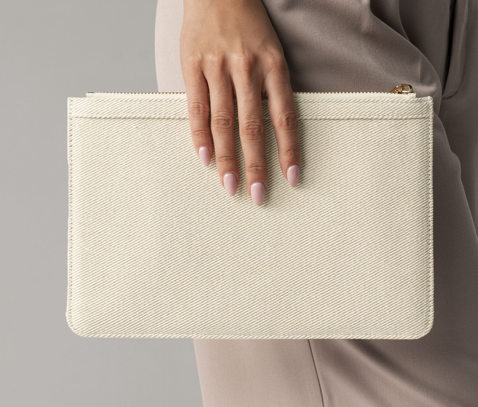 PUERTO POUCH