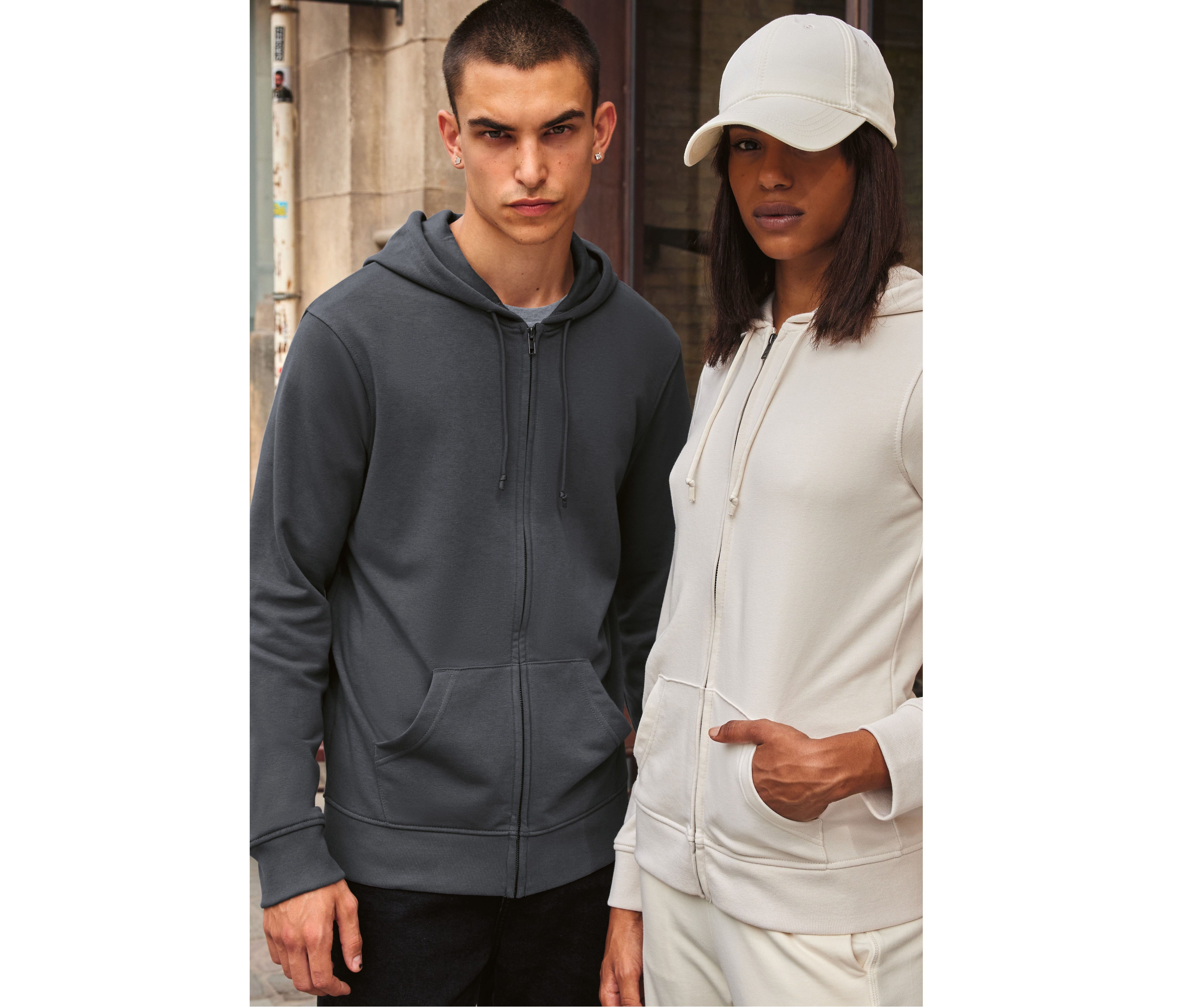 INSPIRE ZIPPED HOOD