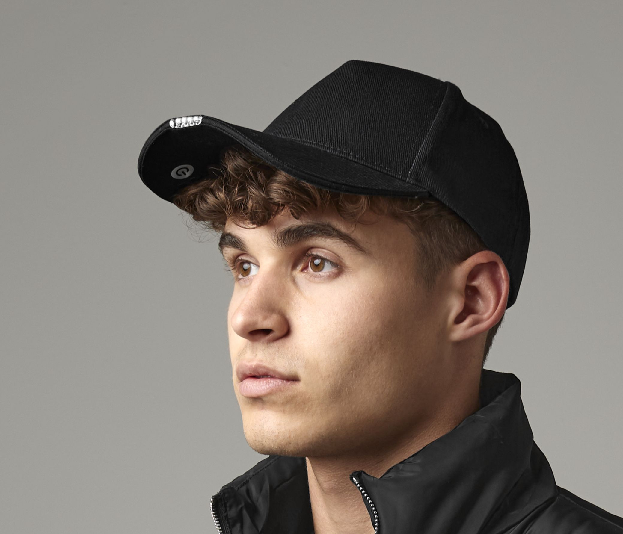LED LIGHT CAP