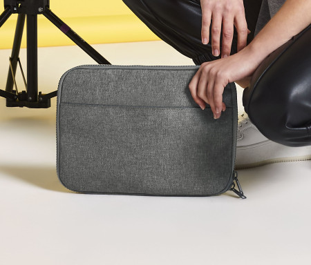 ESSENTIAL TECH ORGANISER