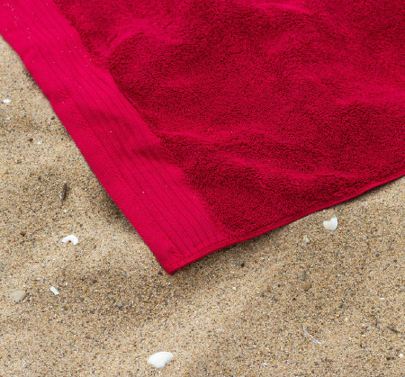 CLASSIC BEACH TOWEL